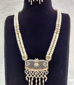 Natural Fresh Water Pearl Set With Certificate of Authenticity