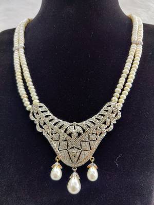 Natural Fresh Water Pearl Set With Certificate of Authenticity 2