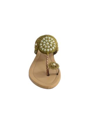Flat ethnic footwear  3