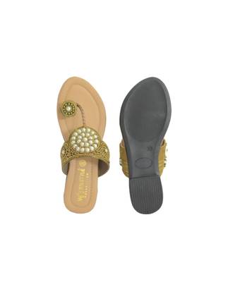 Flat ethnic footwear  5