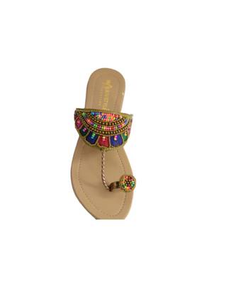 Flat ethnic footwear  3