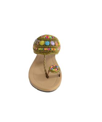 Flat ethnic footwear  3