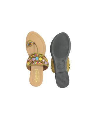 Flat ethnic footwear  5