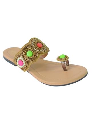 Flat ethnic footwear  1