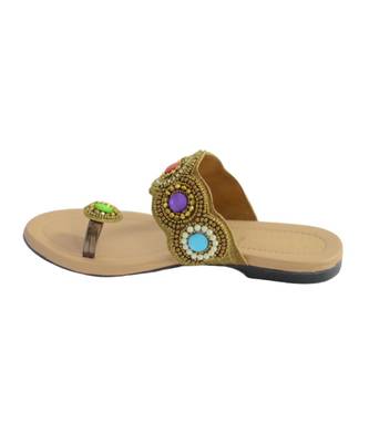 Flat ethnic footwear  2