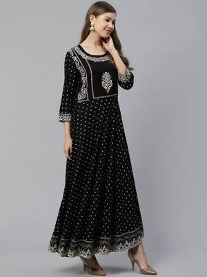 Black embroidered rayon long-kurtis 3