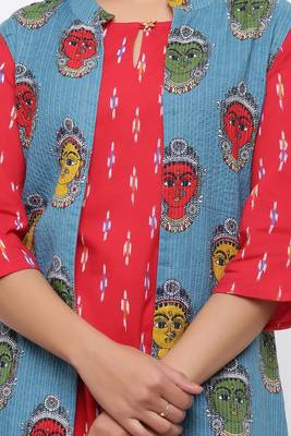 Women's  Red & Blue Cotton & Katha Cotton Ikat Printed A-line Kurta 5