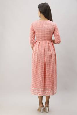 Women's  Coral Cotton Geomatric Printed Anarkali Kurta 4
