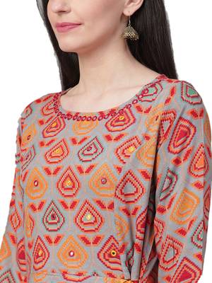 Red printed rayon long-kurtis 4