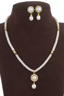 Natural Fresh Water Pearl Set of Authenticity