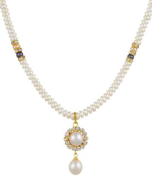 Natural Fresh Water Pearl Set of Authenticity 4