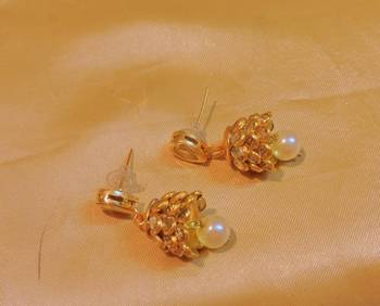 Kundan Pacchi Golden Light Weight Jhumki 2