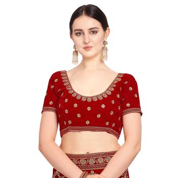 Women'S Red Semi Stiched Embroidered Velvet Lehenga Choli 3