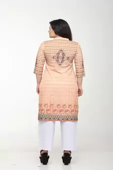Crepe Straight Multi Kurta