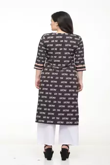 Crepe Straight Multi Kurta