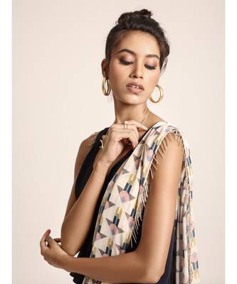 Navy Top with Cream Printed Saree 4