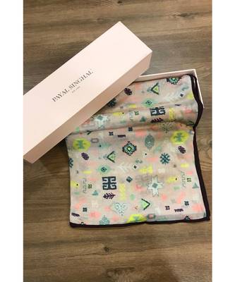 Payal Singhal Lavender Lime Bandhani Kilim print full width scarf 1