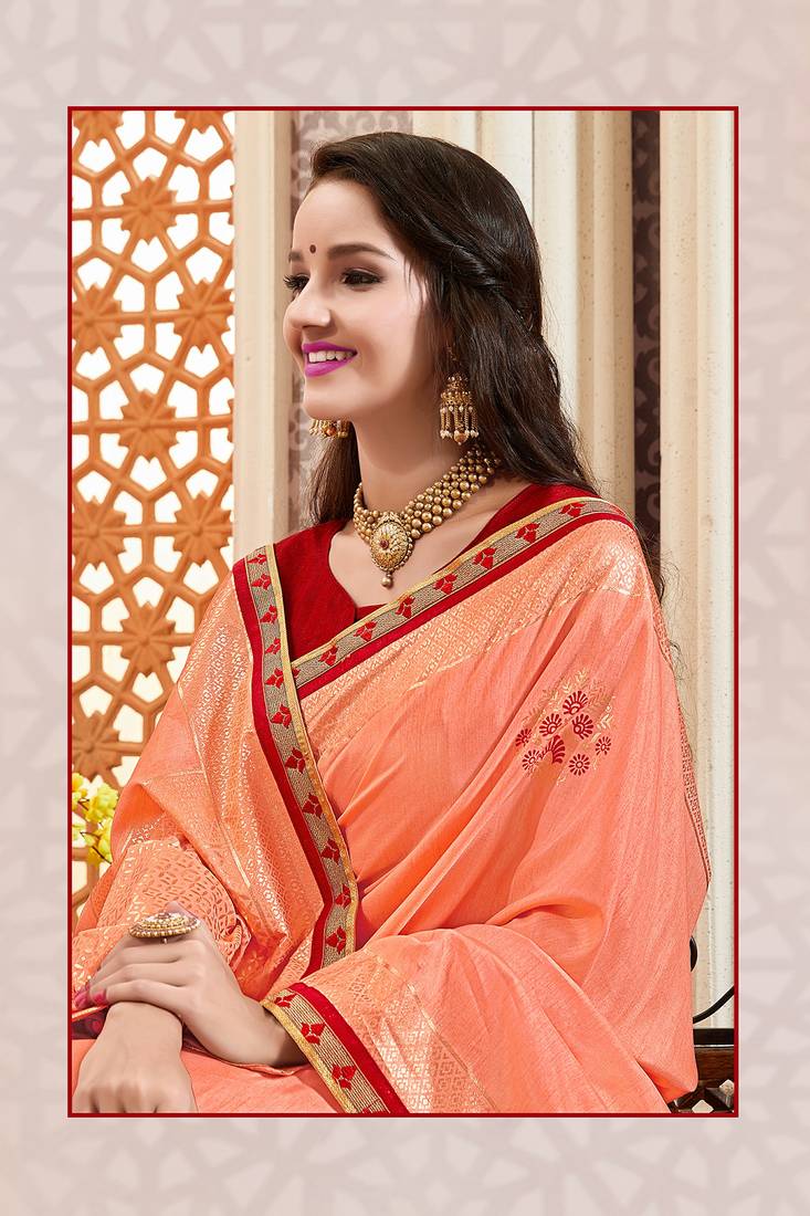 Peach Silk Blend Saree With Unstitched Blouse Piece