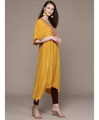 Ritu Kumar Yellow Half Sleeve Solid Kurta With Embroidered Yoke 1