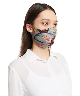PS Pret by Payal Singhal Giraffe and Chintz Print Reversible 3 Ply Mask with Pouch 4