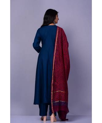 Blue Maisara Suit set 3