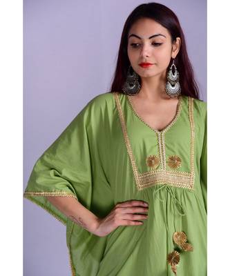 Pista Green Kaftan set 2