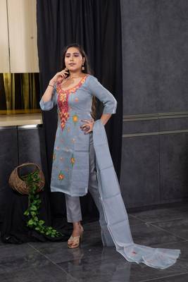 Grey thread embroidery kota doria salwar 4