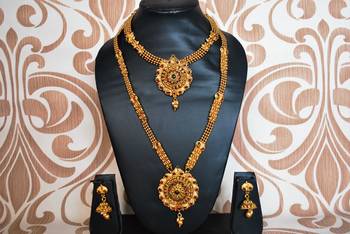 Golden bridal set 1
