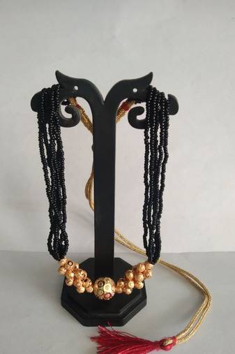 Traditional Maharastrain tushi mangalsutra