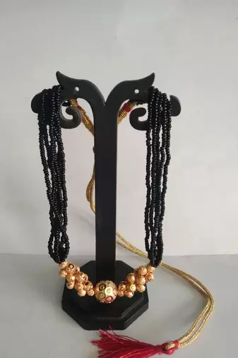 Traditional Maharastrain tushi mangalsutra