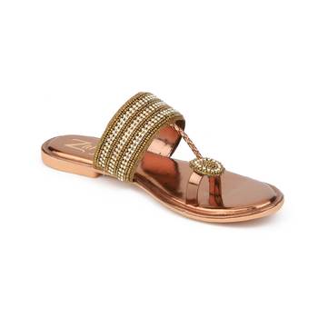 Flat ethnic footwear  1