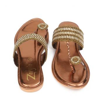 Flat ethnic footwear  2