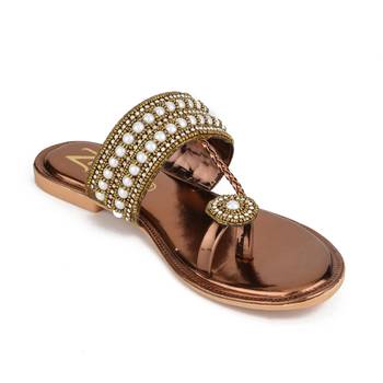 Flat ethnic footwear  1