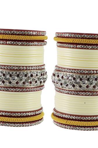 Striking Bangles Color White