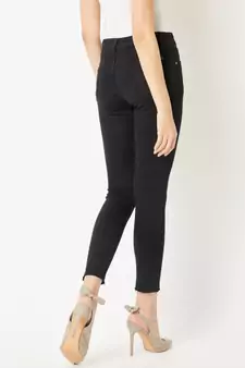 Addicted Crop Jeans