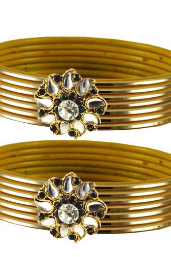 Beautiful  Bangles Color Gold