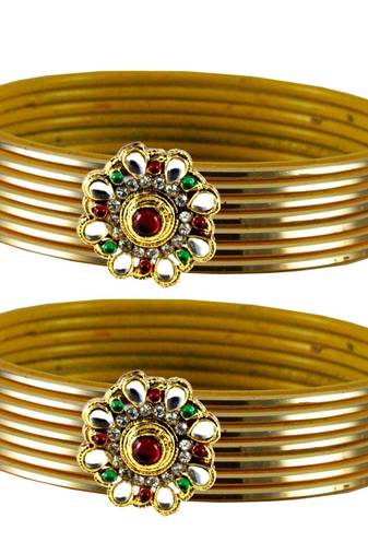 Attractive Bangles Color Gold