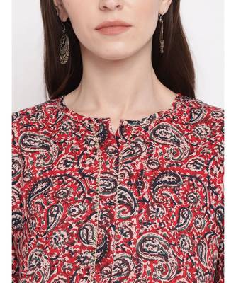 Women's Kalamkari Print Straight Cotton Red Kurti 5