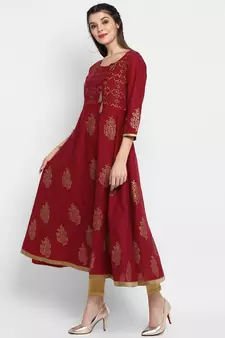  Maroon printed cotton cotton-kurtis