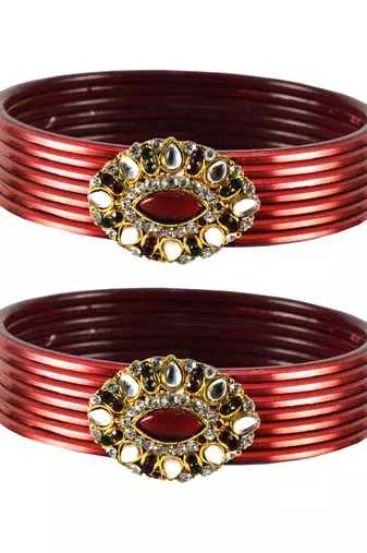Antiqe Bangles Color Red