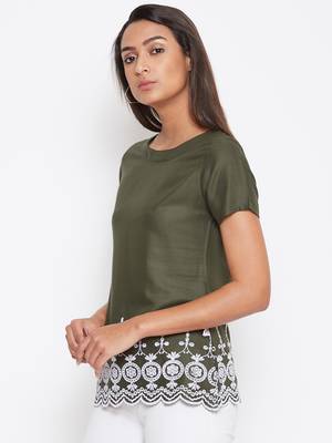 Green embroidered rayon party-tops 4