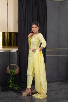 Yellow thread embroidery kota doria salwar 4