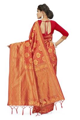 Red woven art  silk saree with blouse 3