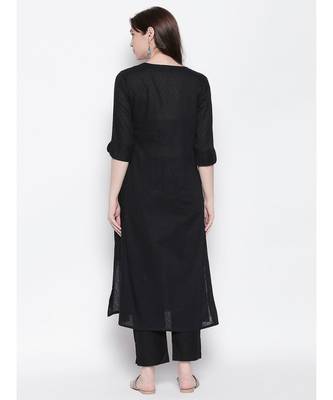 Black dobby dot pleated kurta 4