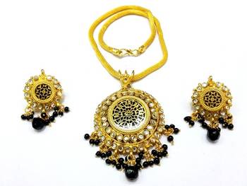 Designer Kundan Thewa set 1