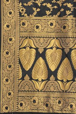 Black Woven Art Silk Saree With Blouse 4