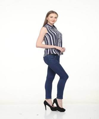 Blue printed crepe tops 2