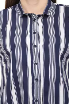 Blue printed crepe tops