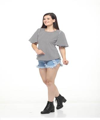 Black printed crepe tops 1