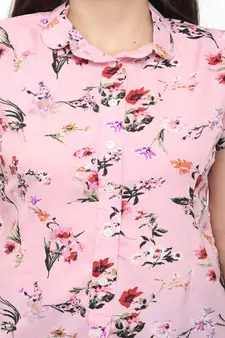 Pink printed crepe tops